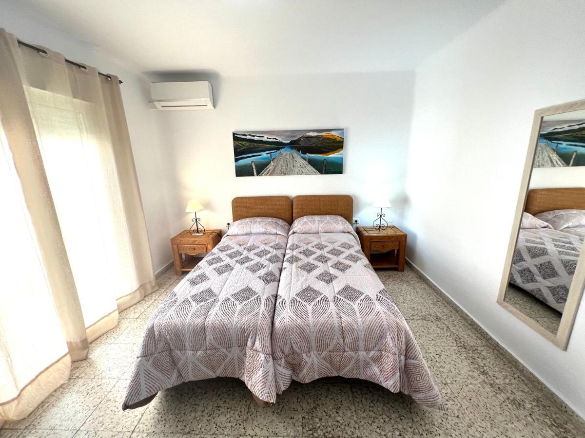 Вилла Casa Playa Torrecilla Нерха Экстерьер фото